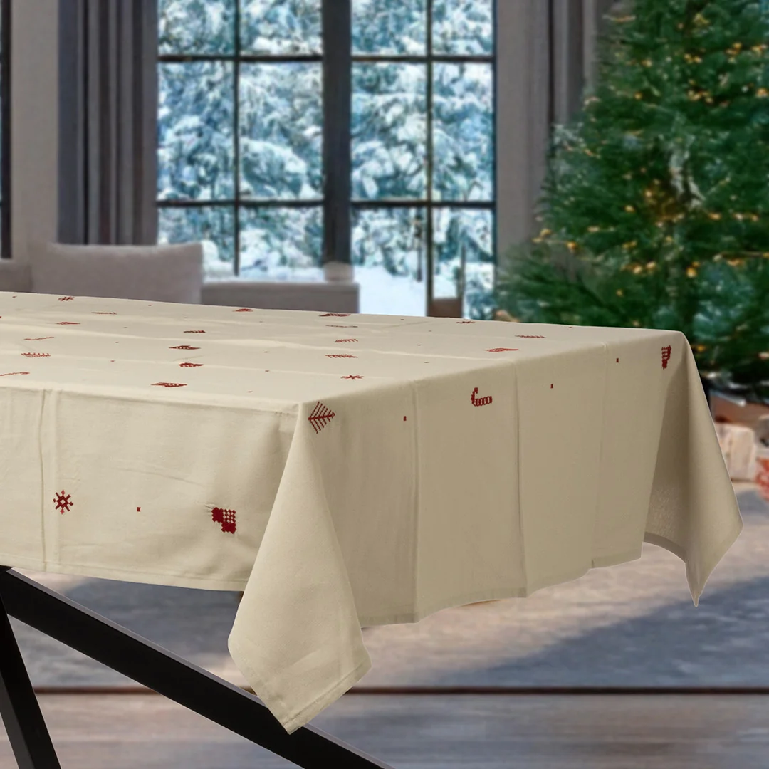 Julia Rød - Brodert juleduk i 100% bomull - 140 x 320 cm - Image 3