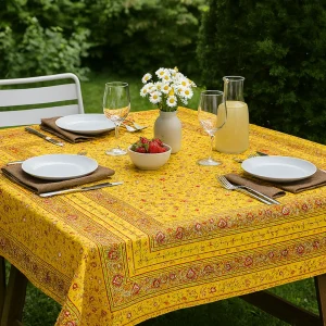 Fleurs Des Champs Gul – Rektangulær provenceduk 160 x 160 cm